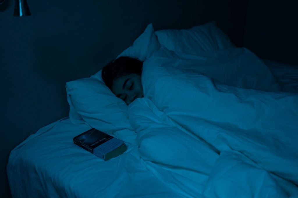Améliorer le sommeil en appartement : conseils pratiques