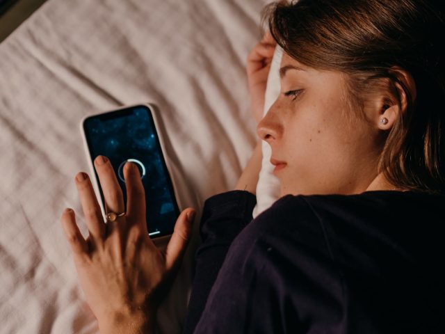 Comment la technologie révolutionne votre sommeil et santé dès maintenant ?